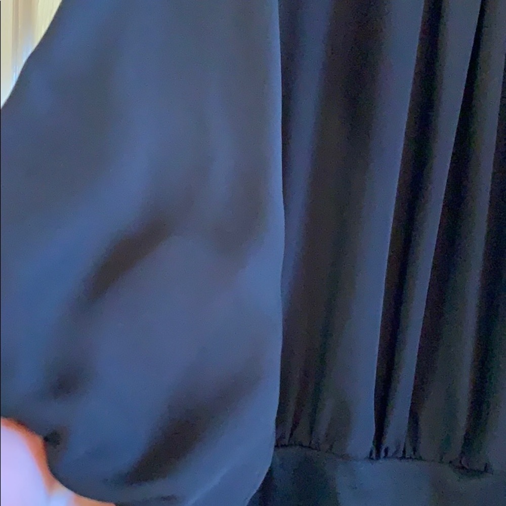 Blouse - Picture 2 of 5